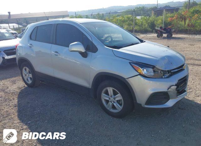 Chevrolet Trax 2019, VIN 3GNCJKSB7KL284390, 1/5