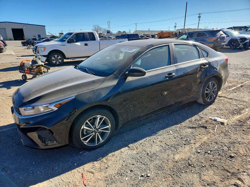 KIA Forte 2022, VIN 3KPF24AD2NE463771, 2/5