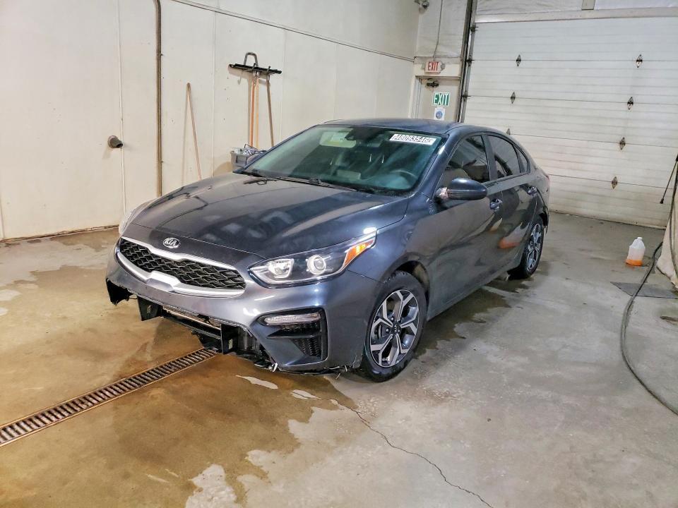 KIA Forte 2021, VIN 3KPF24AD6ME407315, 2/5