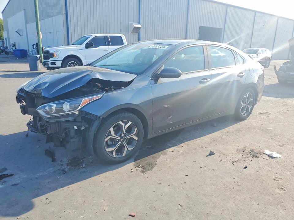 KIA Forte 2019, VIN 3KPF24AD9KE111704, 10/11