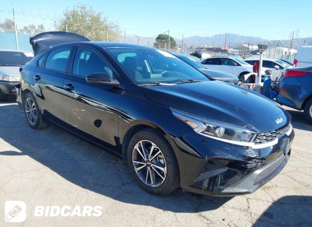 KIA Forte 2023, VIN 3KPF24AD9PE694914, 3/5