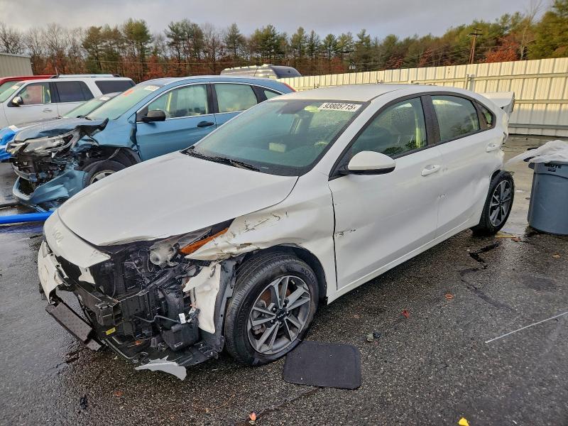 KIA Forte 2023, VIN 3KPF24AD9PE694914, 4/5