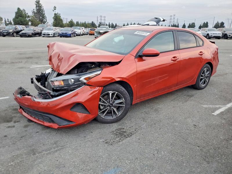 KIA Forte 2023, VIN 3KPF54AD8PE548964, 2/5