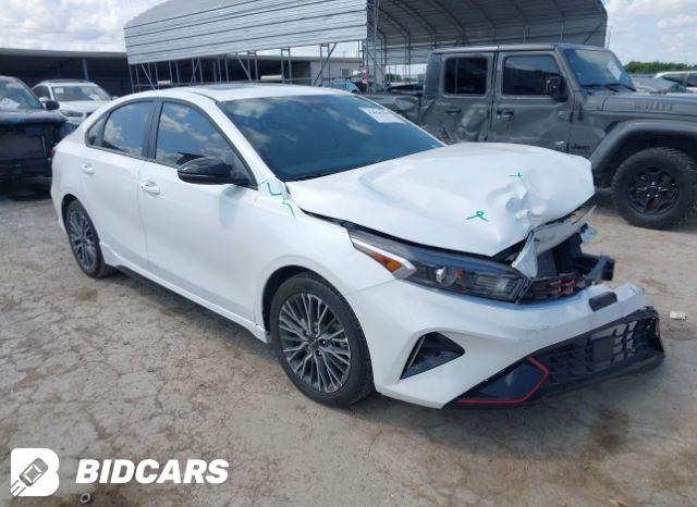 KIA Forte 2023, VIN 3KPF54AD8PE616082, 4/10