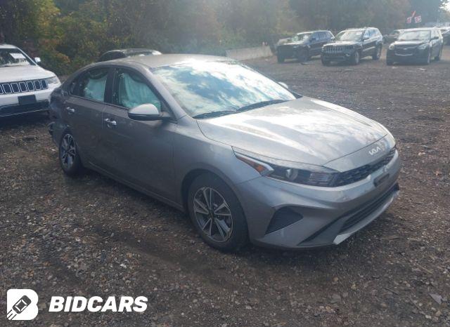 KIA Forte 2022, VIN 3KPF54ADXNE422232, 3/7