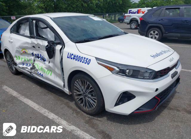 KIA Forte 2022, VIN 3KPF54ADXNE423820, 3/9