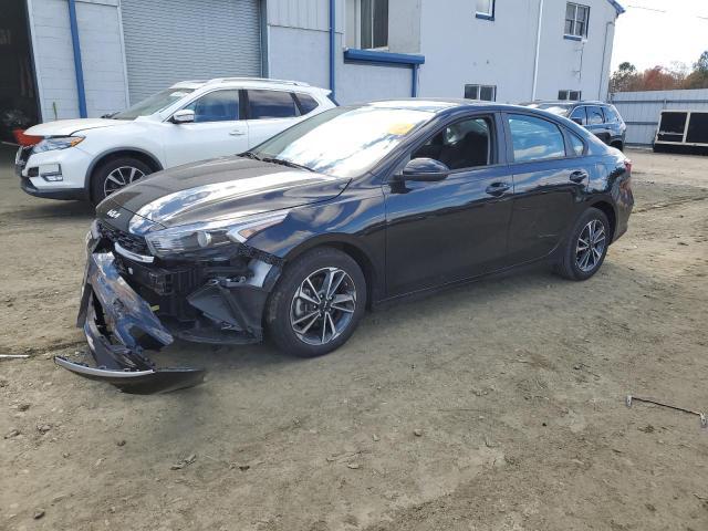KIA Forte 2022, VIN 3KPF54ADXNE487095, 4/5