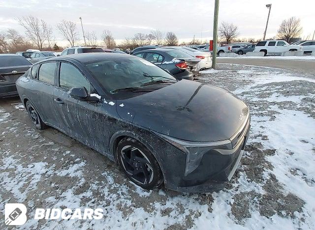 KIA K4 2025, VIN 3KPFT4DEXSE029529, 2/5