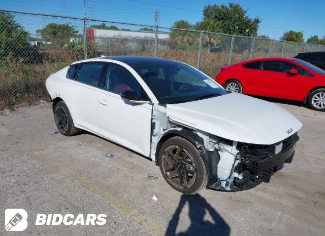 KIA K4 2025, VIN 3KPFU4DE9SE031687, 3/5