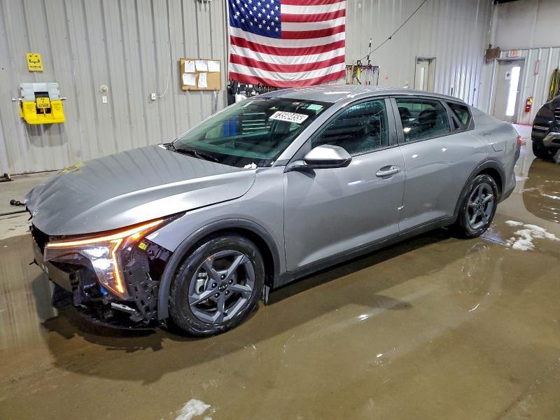 KIA K4 2025, VIN 3KPFW4DC2SE100874, 8/11