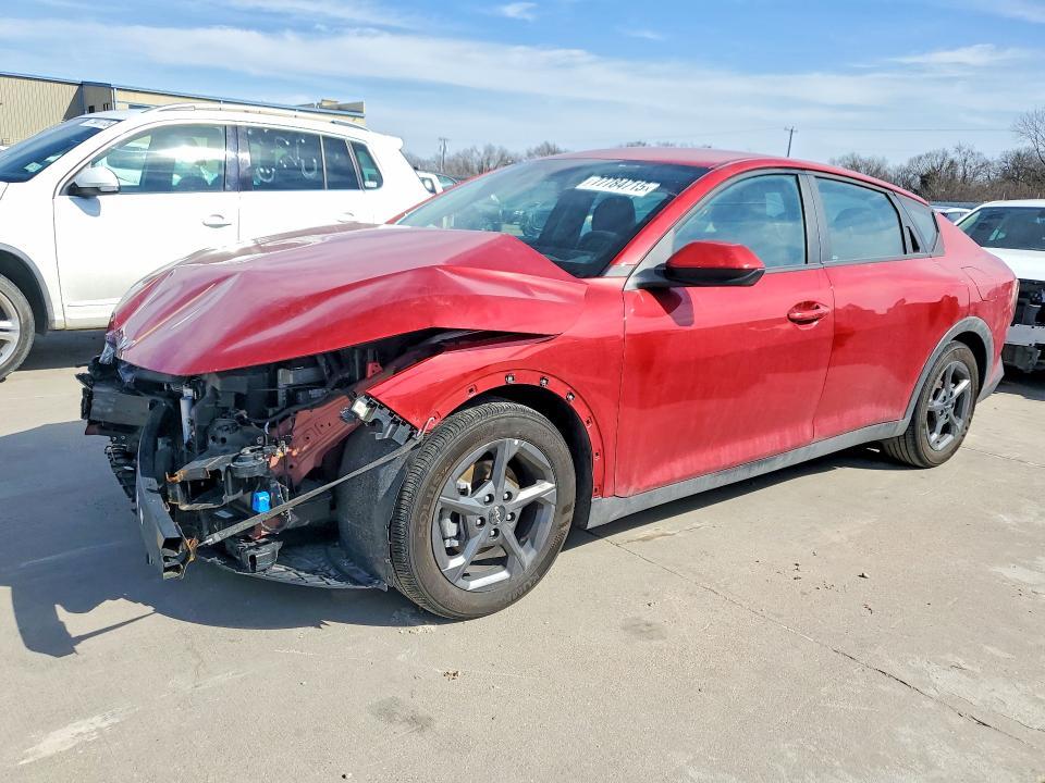 KIA K4 2025, VIN 3KPFW4DE7SE166189, 2/5