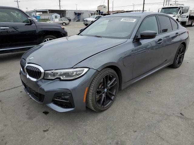 BMW 3 Series 2022, VIN 3MW5R1J06N8C27011, 3/5