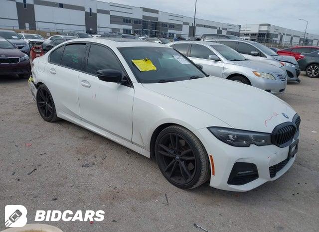BMW 3 Series 2022, VIN 3MW5R1J06N8C41782, 2/11