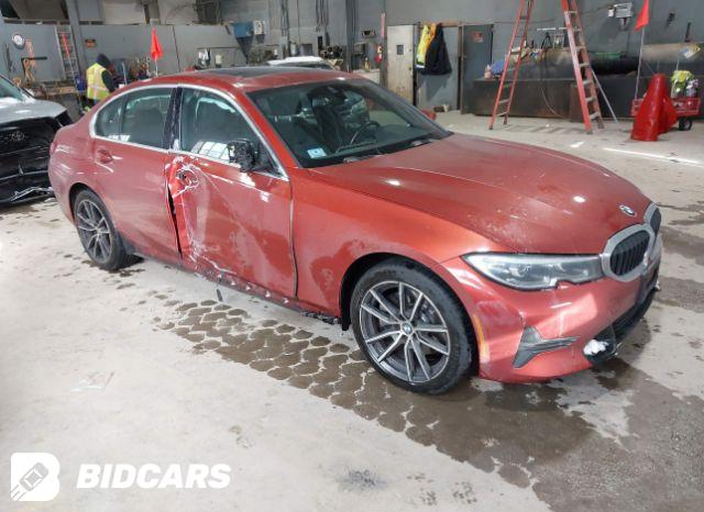 BMW 3 Series 2022, VIN 3MW5R1J08N8C55540, 2/5