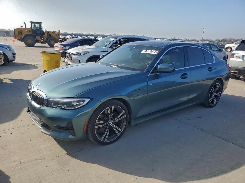 BMW 3 Series 2022, VIN 3MW5R1J08N8C55540, 4/5