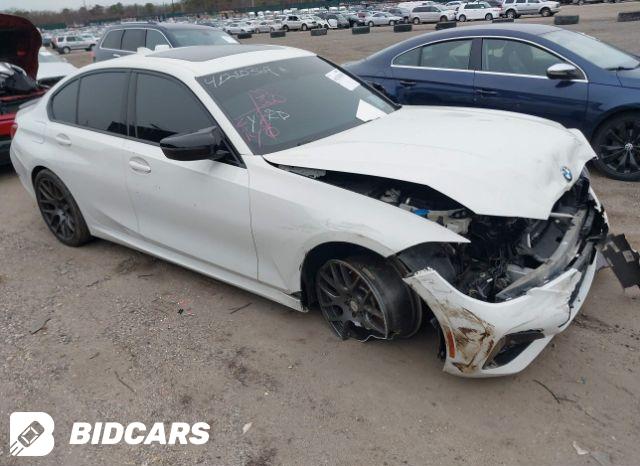 BMW 3 Series 2021, VIN 3MW5R7J08M8B68092, 2/5