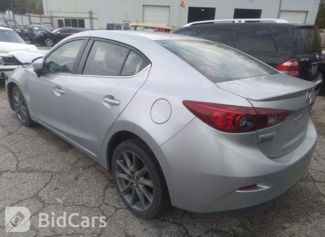 Mazda 3 2018, VIN 3MZBN1V37JM205989, 2/15