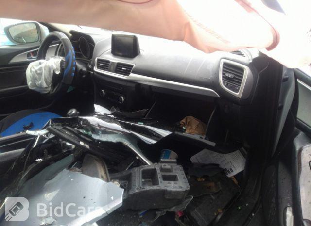 Mazda 3 2018, VIN 3MZBN1V37JM205989, 3/15
