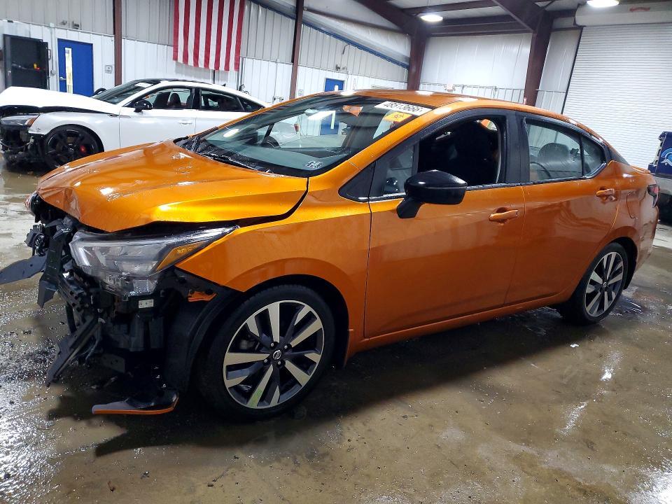 Nissan Versa 2021, VIN 3N1CN8EV5ML856956, 1/5