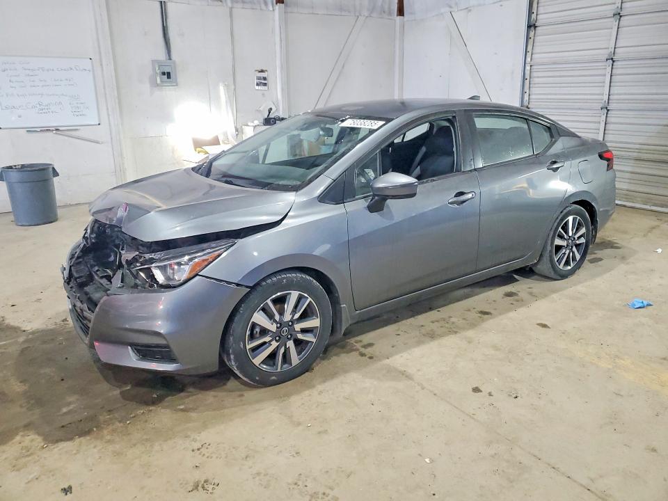 Nissan Versa 2021, VIN 3N1CN8EV5ML856956, 2/5