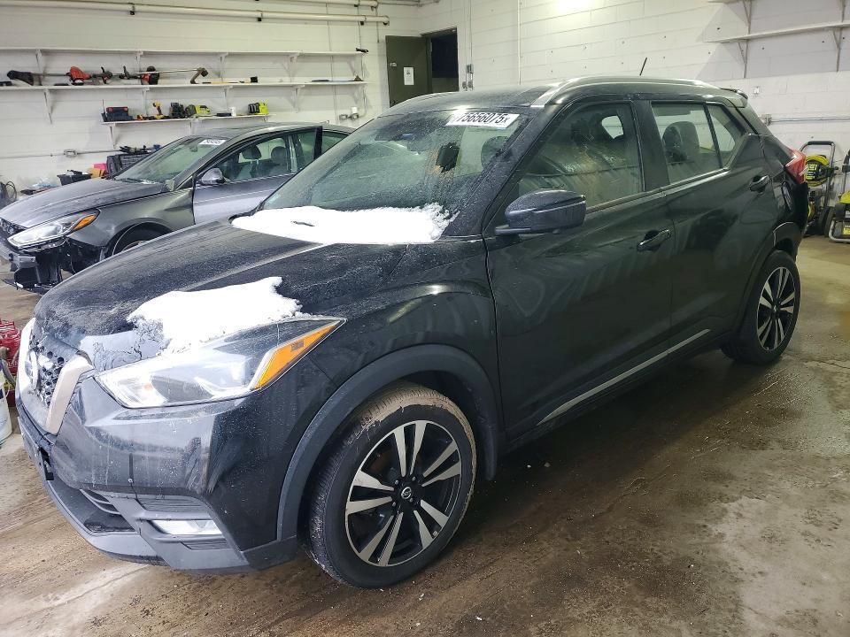 Nissan Kicks 2020, VIN 3N1CP5CV6LL528908, 3/5