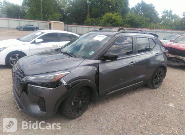 Nissan Kicks 2021, VIN 3N1CP5DV9ML526845, 2/5