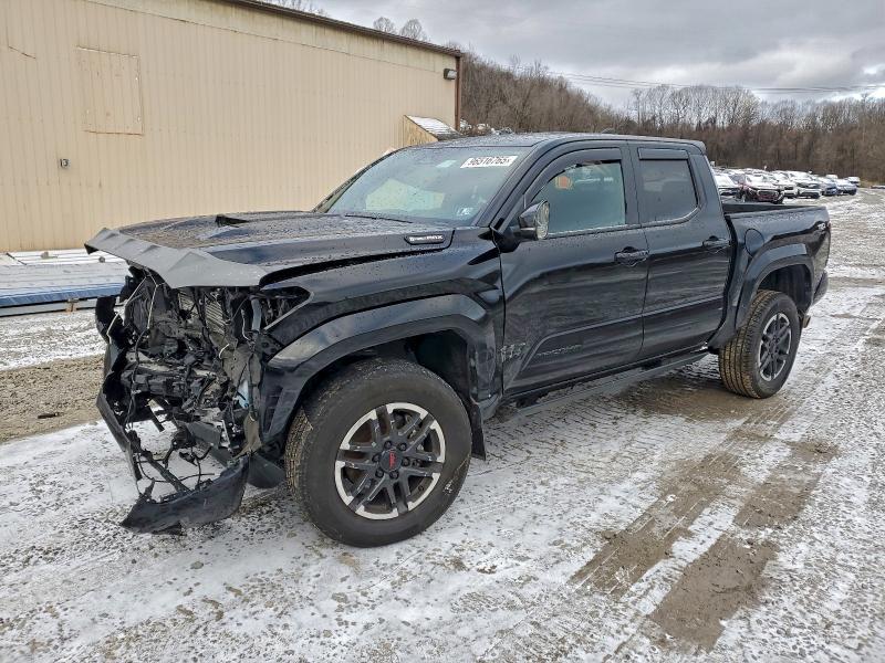 Toyota Tacoma 2025, VIN 3TMLB5JN7SM188322, 10/10
