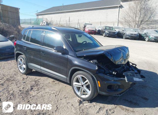 Volkswagen Tiguan 2018, VIN 3VV2B7AX1JM042877, 2/5