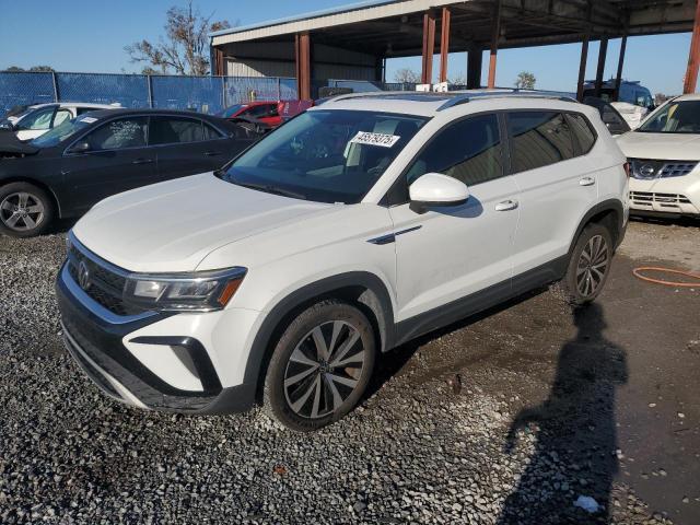 Volkswagen Taos 2022, VIN 3VVYX7B26NM080836, 4/5