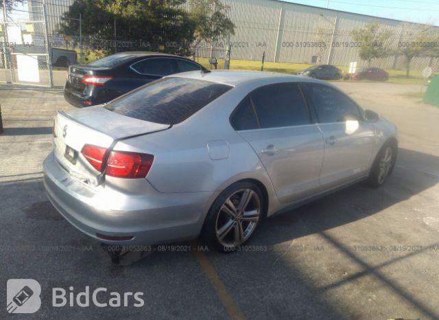 Volkswagen Jetta 2015, VIN 3VW4S7AJ3FM283119, 2/5