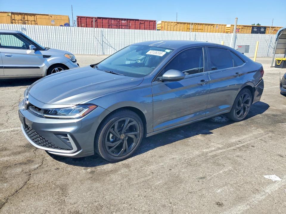 Volkswagen Jetta 2025, VIN 3VW5X7BU2SM085656, 2/5