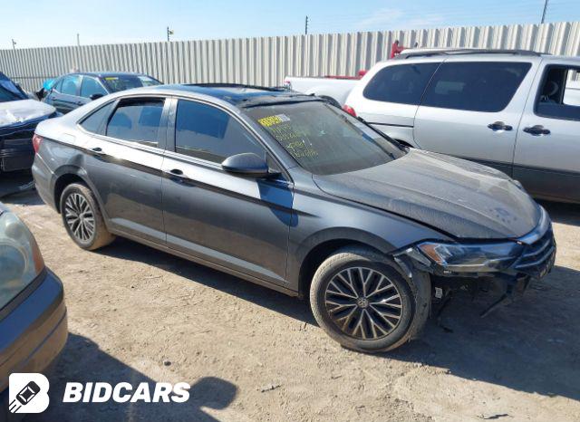 Volkswagen Jetta 2020, VIN 3VWC57BU1LM090328, 3/5