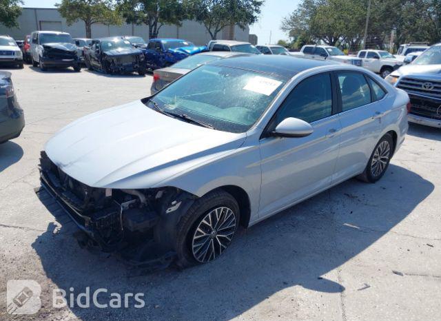 Volkswagen Jetta 2019, VIN 3VWC57BUXKM053745, 2/5