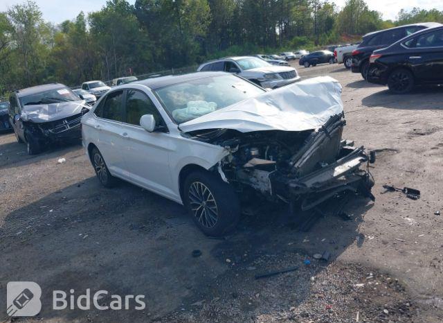 Volkswagen Jetta 2019, VIN 3VWCB7BU1KM156299, 1/20