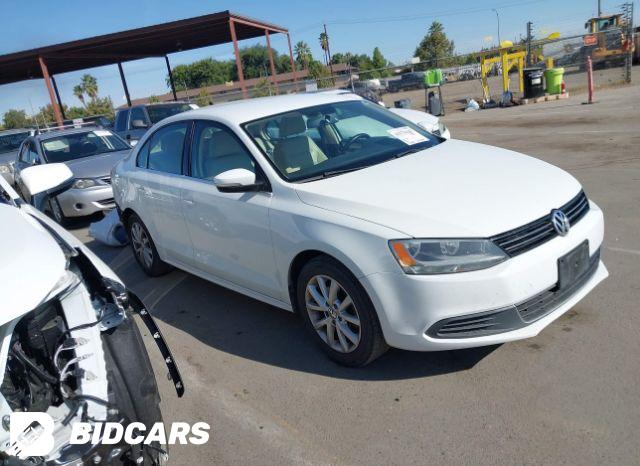 Volkswagen Jetta 2015, VIN 3VWD17AJ5FM347731, 4/5
