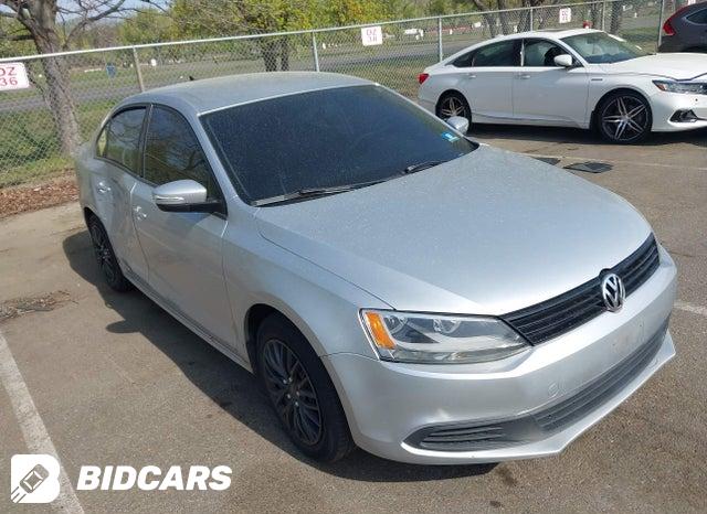 Volkswagen Jetta 2015, VIN 3VWD17AJ8FM349246, 3/5