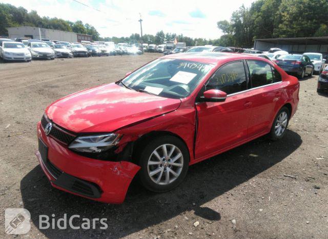Volkswagen Jetta 2013, VIN 3VWDP7AJ0DM251601, 2/5