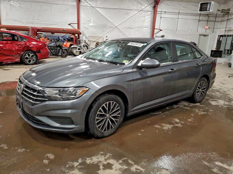Volkswagen Jetta 2020, VIN 3VWE57BU3LM103847, 2/5