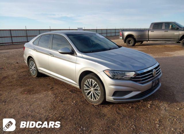 Volkswagen Jetta 2019, VIN 3VWEB7BU7KM258957, 2/5