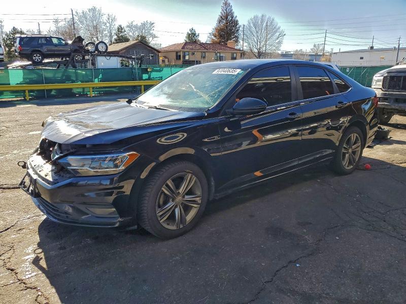 Volkswagen Jetta 2019, VIN 3VWGB7BU0KM180109, 4/5