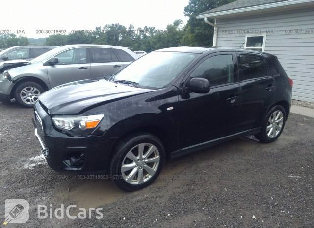 Mitsubishi Outlander 2014, VIN 4A4AR3AU5EE024827, 2/5