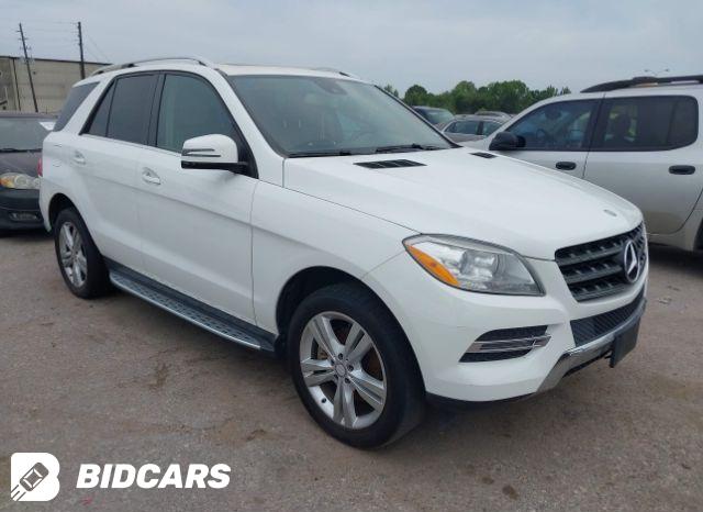 Mercedes-Benz ML 350 2015, VIN 4JGDA5HB0FA580124, 1/5