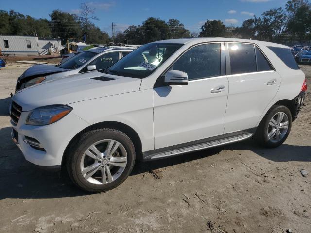 Mercedes-Benz ML-Class 2015, VIN 4JGDA5HB1FA497172, 1/5