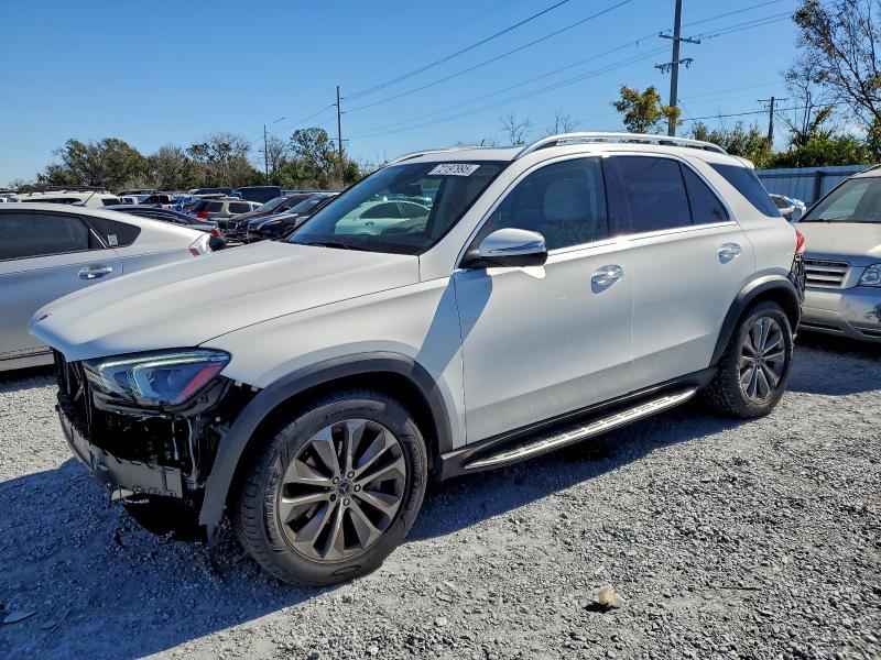 Mercedes-Benz GLE-Class 2022, VIN 4JGFB4KB9NA741657, 3/5