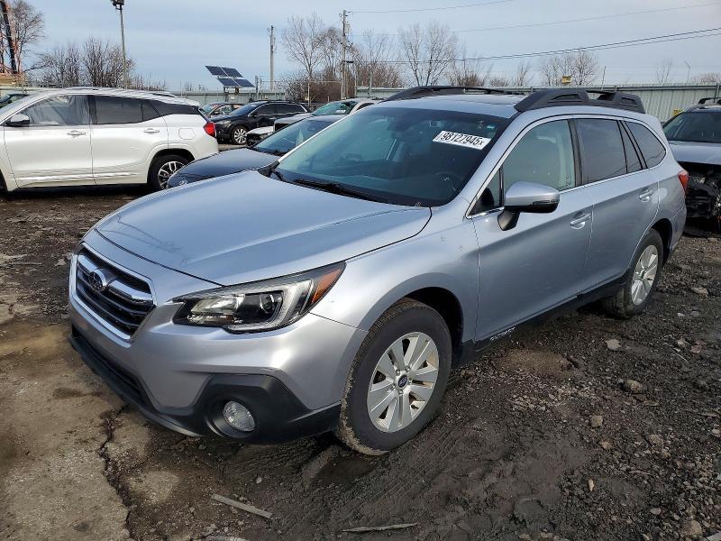 Subaru Outback 2019, VIN 4S4BSATC4K3241278, 2/5