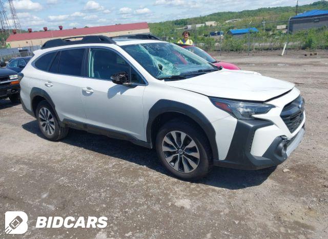 Subaru Outback 2022, VIN 4S4BTACC7N3149244, 1/5