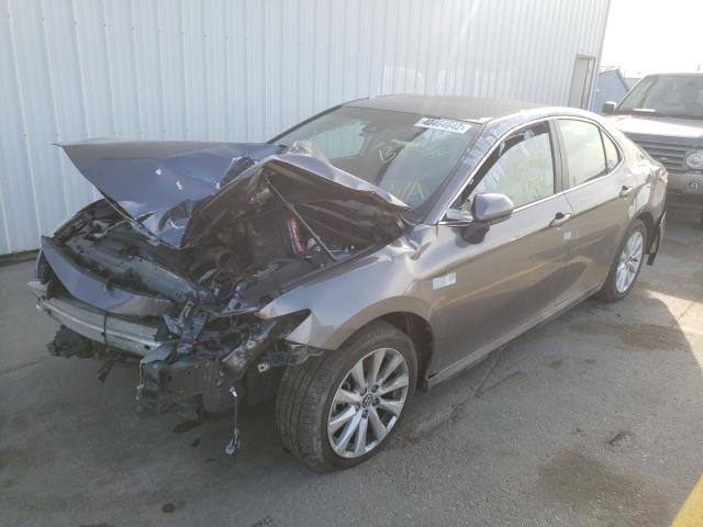 Toyota Camry 2018, VIN 4T1B11HK3JU601569, 2/5