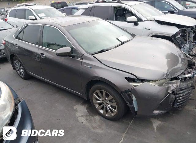 Toyota Camry 2018, VIN 4T1B11HK5JU657822, 3/5