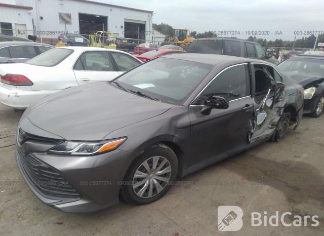Toyota Camry 2018, VIN 4T1B11HK7JU545457, 2/5