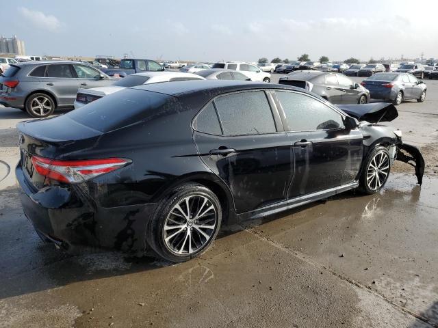 Toyota Camry 2018, VIN 4T1B11HK8JU573770, 3/5